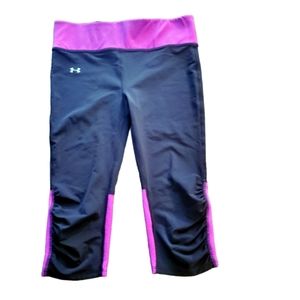 Under Armour Black Purple cropped ruched leggings M